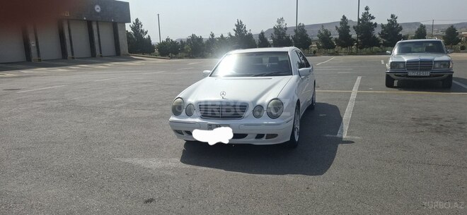 Mercedes E 320 2000, 400,000 km - 3.2 l - Bakı