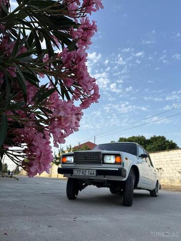 LADA (VAZ) 2107-13