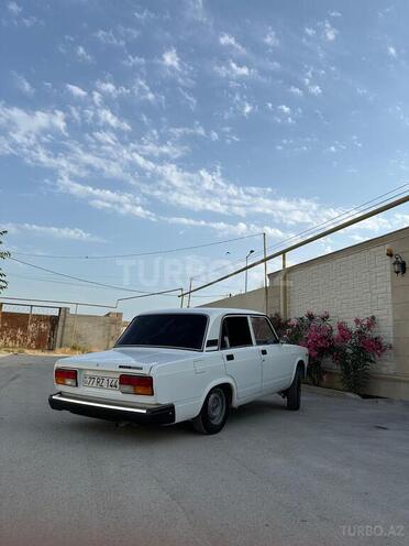 LADA (VAZ) 2107-4