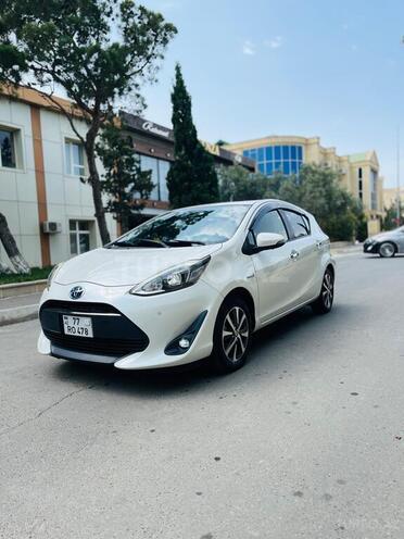 Toyota Aqua 2018, 80,300 km - 1.5 л - Bakı