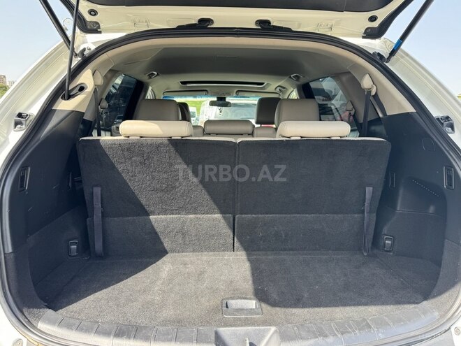 Mazda CX-9-11