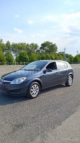 Opel Astra 2009, 261,563 km - 1.4 l - Şəki