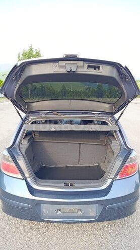 Opel Astra 2009, 261,563 km - 1.4 l - Şəki