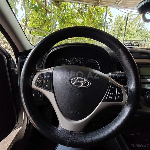 Hyundai i30 2010, 236,000 km - 1.4 l - Neftçala