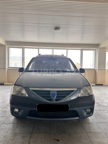 Dacia Logan-1