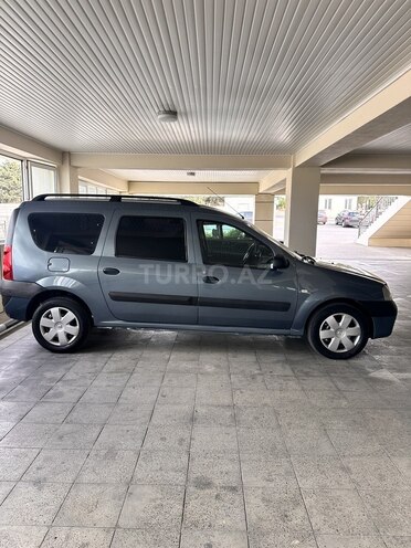 Dacia Logan-4