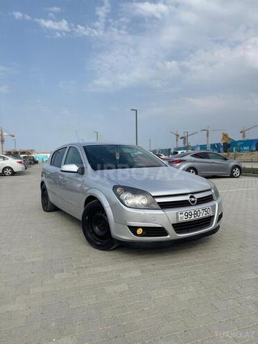 Opel Astra 2005, 226,000 km - 1.4 l - Bakı