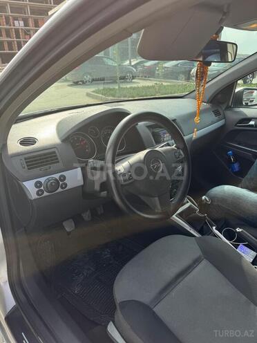 Opel Astra 2005, 226,000 km - 1.4 l - Bakı