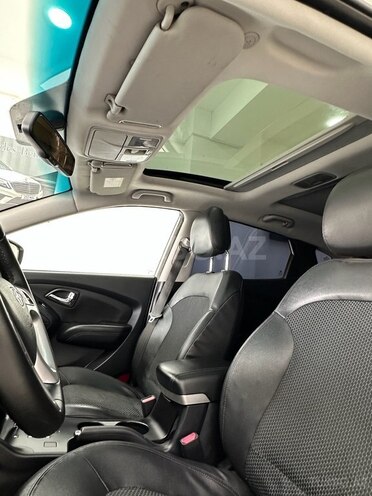 Hyundai ix35-19