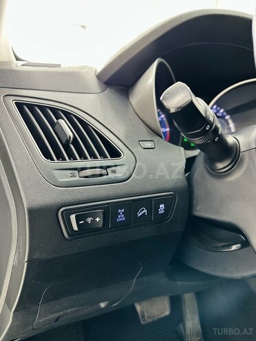Hyundai ix35-24