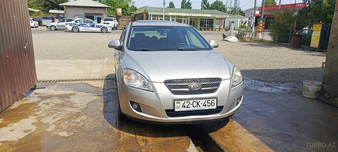 Kia Ceed 2007, 270,000 km - 1.6 л - Lənkəran