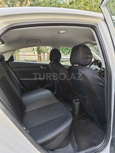Hyundai Accent 2018, 64,950 km - 1.6 l - Bakı