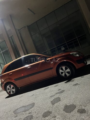 Kia Rio 2005, 390,411 km - 1.5 l - Salyan