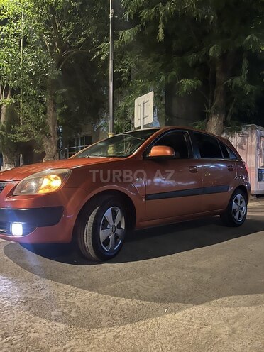 Kia Rio 2005, 390,411 km - 1.5 l - Salyan