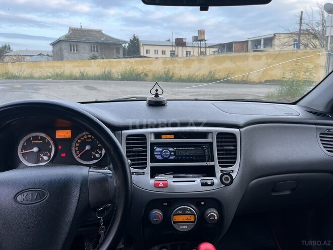 Kia Rio 2005, 390,411 km - 1.5 l - Salyan