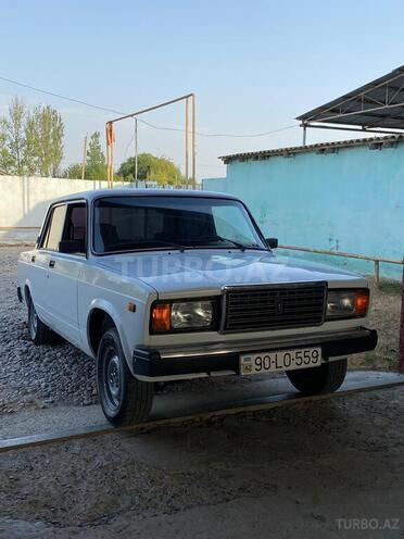 LADA (VAZ) 2107 2011, 50,000 km - 1.6 л - Salyan