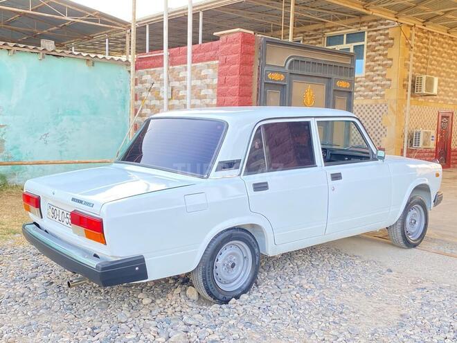 LADA (VAZ) 2107 2011, 50,000 km - 1.6 л - Salyan