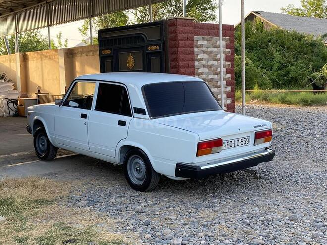 LADA (VAZ) 2107 2011, 50,000 km - 1.6 л - Salyan