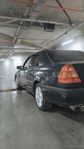 Mercedes C 200 1995, 400,000 km - 2.0 l - Bakı