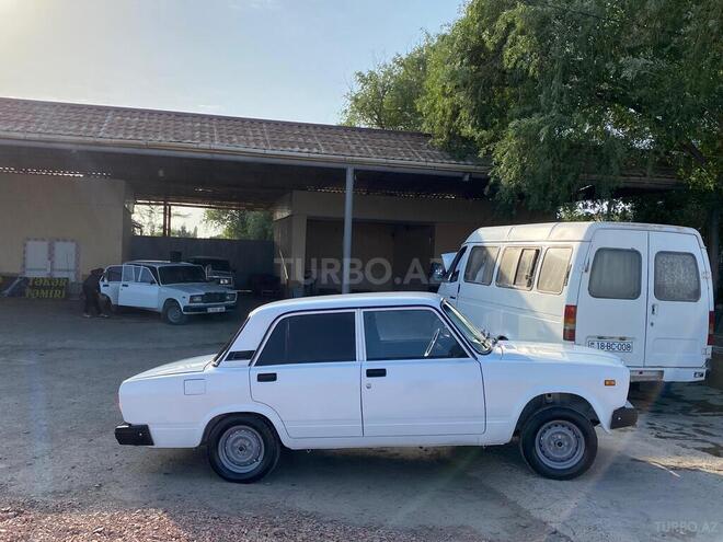 LADA (VAZ) 2107 2011, 50,000 km - 1.6 л - Salyan