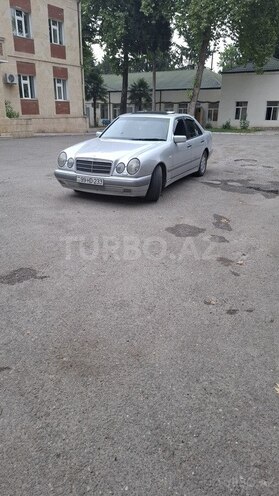 Mercedes E 240 1998, 249,420 km - 2.4 l - Ağstafa