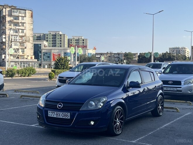 Opel Astra 2004, 238,000 km - 1.4 l - Bakı