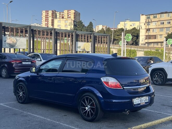 Opel Astra 2004, 238,000 km - 1.4 l - Bakı