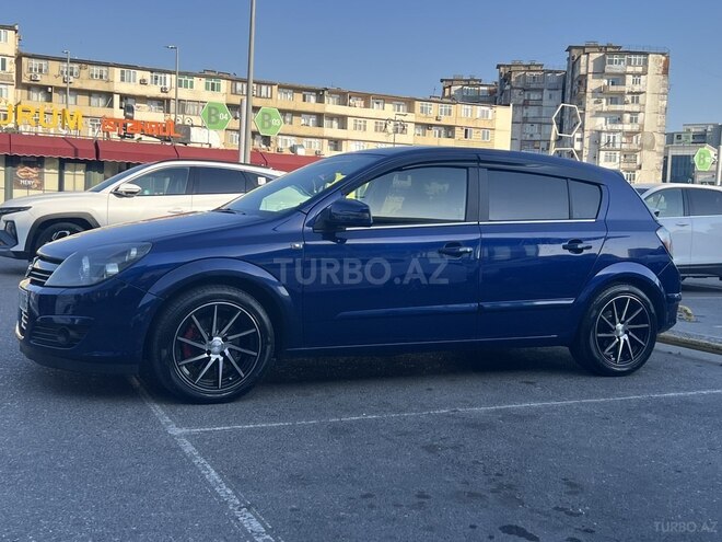 Opel Astra 2004, 238,000 km - 1.4 l - Bakı