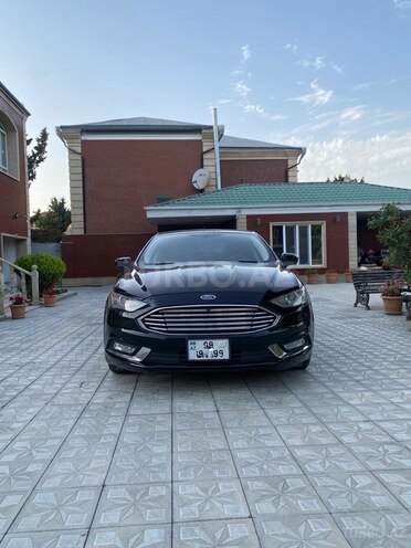 Ford Focus (North America) 2018, 111,677 km - 2.0 l - Bakı