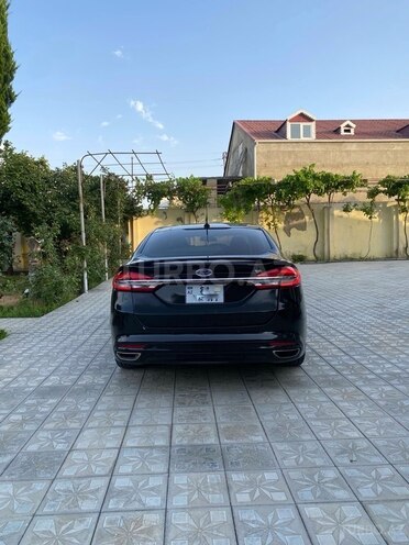 Ford Focus (North America) 2018, 111,677 km - 2.0 l - Bakı