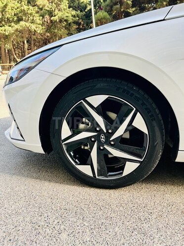 Hyundai Elantra 2021, 69,500 km - 1.6 л - Bakı