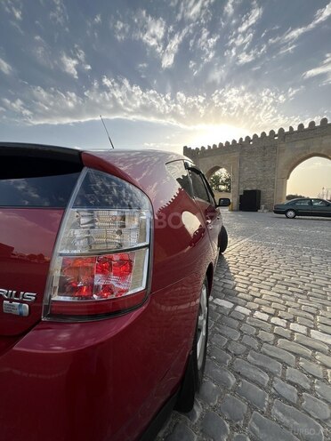 Toyota Prius-7