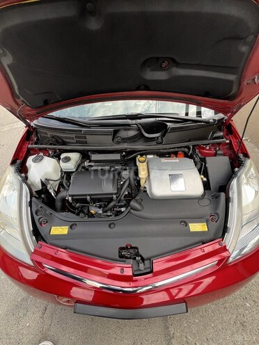Toyota Prius-21