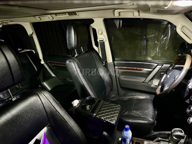 Mitsubishi Pajero 2013, 167,300 km - 3.0 л - Bakı