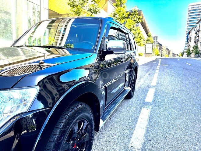 Mitsubishi Pajero 2013, 167,300 km - 3.0 л - Bakı