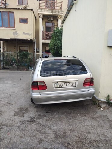 Mercedes E 220 d 2001, 655,000 km - 2.2 л - Bakı