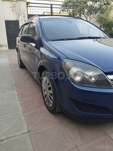 Opel Astra 2009, 255,000 km - 1.4 l - Bakı