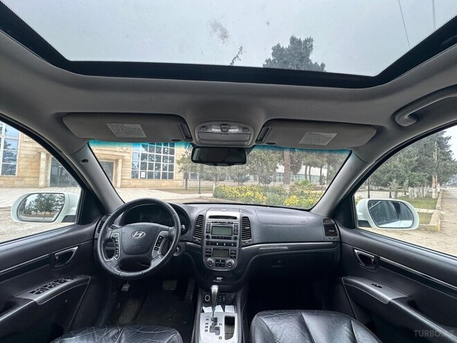 Hyundai Santa Fe 2010, 290,000 km - 3.5 l - Salyan