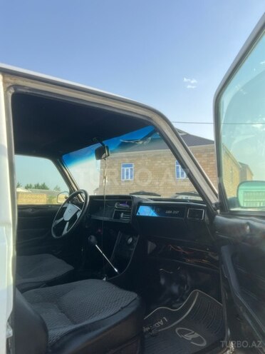LADA (VAZ) 2107 2000, 46,437 km - 1.6 l - Salyan