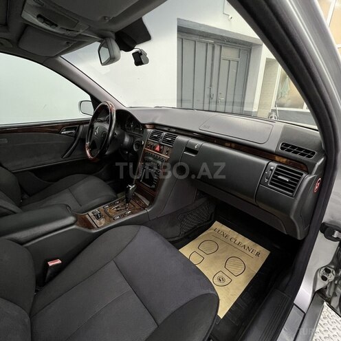 Mercedes E 270 2001, 222,111 km - 2.7 l - Sumqayıt