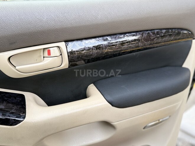 Toyota Land Cruiser Prado-9