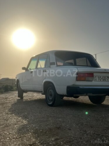 LADA (VAZ) 2107 2000, 46,437 km - 1.6 l - Salyan