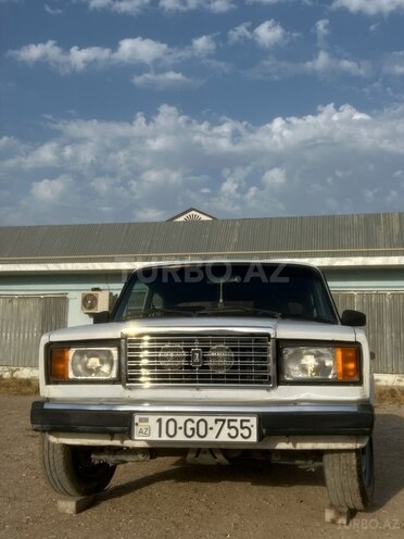 LADA (VAZ) 2107 2000, 46,437 km - 1.6 l - Salyan