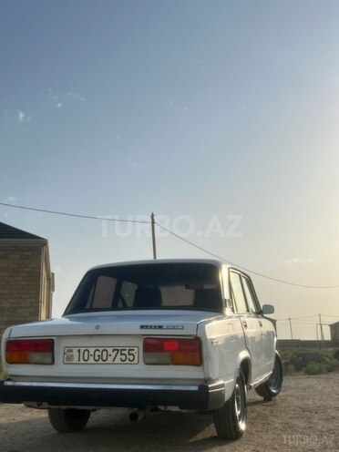 LADA (VAZ) 2107 2000, 46,437 km - 1.6 l - Salyan