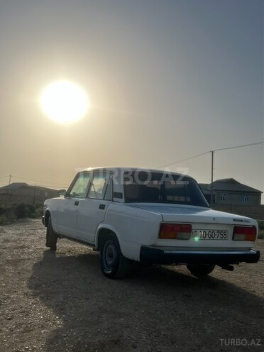 LADA (VAZ) 2107 2000, 46,437 km - 1.6 l - Salyan