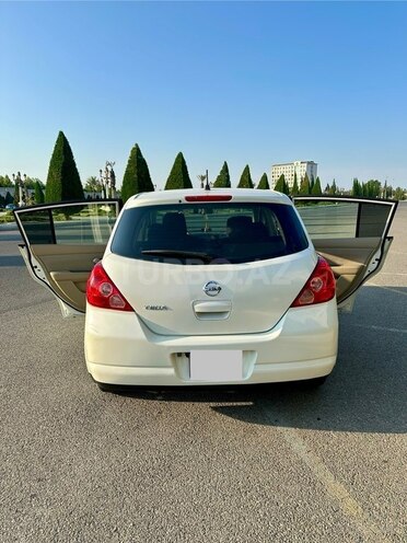 Nissan Tiida-3