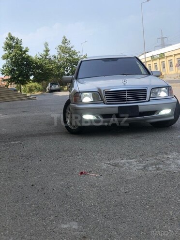 Mercedes C 280 2000, 350,000 km - 2.8 l - Bakı