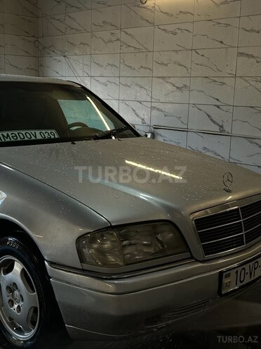 Mercedes C 200 1995, 386,000 km - 2.0 l - Bakı