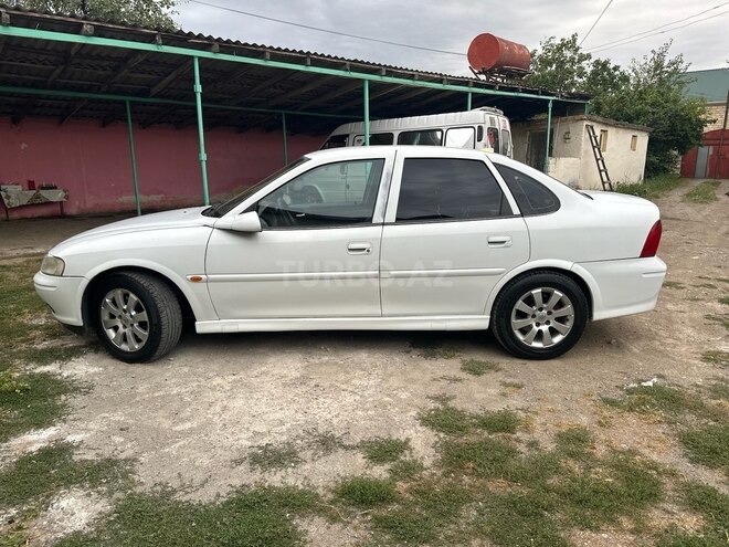 Opel Vectra 2000, 265,000 km - 1.8 l - Ağstafa