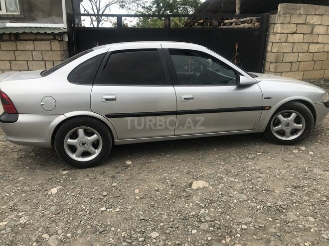 Opel Vectra 1996, 247,311 km - 2.5 l - Bakı